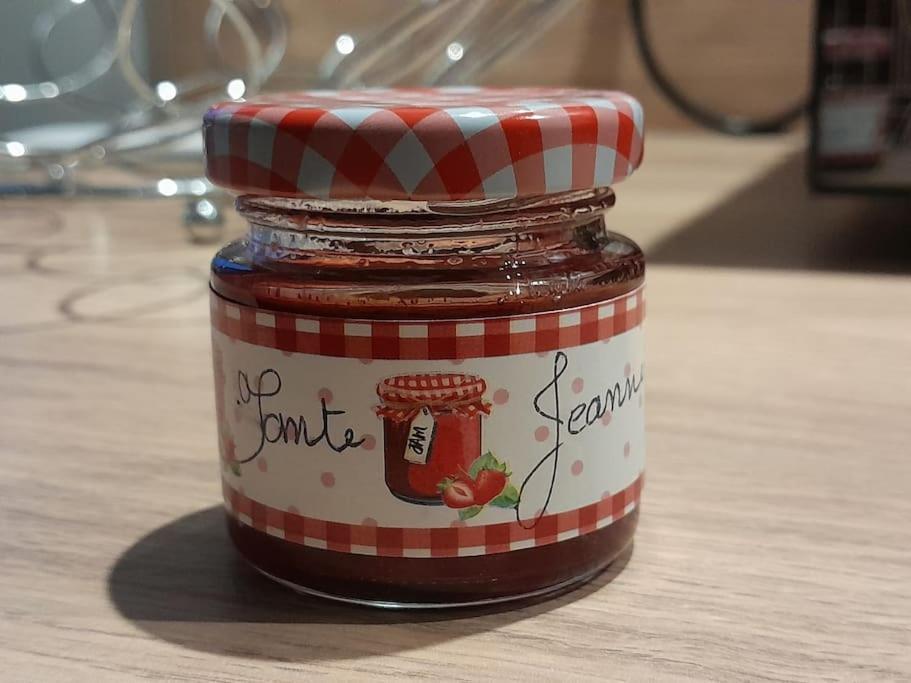 Gite Tante Jeanne Réville Eksteriør billede